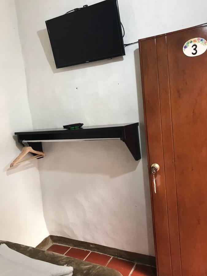 Hostal Rous 圣希尔 外观 照片